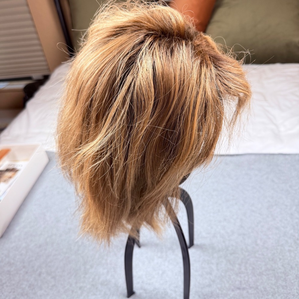 Estetica Classique Collection Blonde Synthetic Wig Pure Stretch Cap Layered